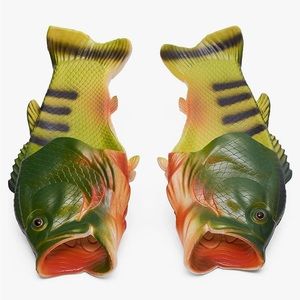 Coddles fish flip flops, size 7/8 men 9/10 women, anti skid